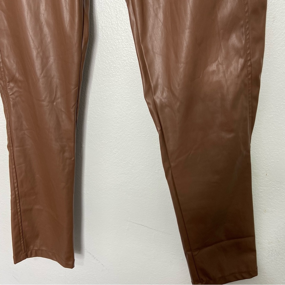 Pretty Little Thing Lace Up Pants Faux Leather NWT - Picture 3 of 8